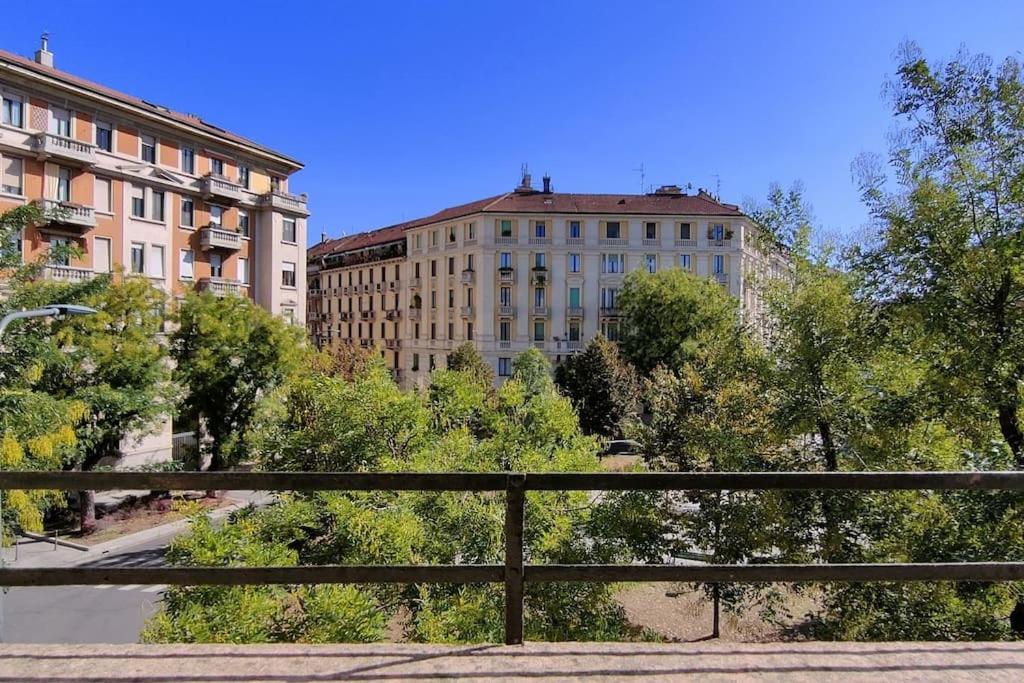 Caseospitali - Angolo Bernini Trilocale Luminoso Apartment Milan Exterior photo
